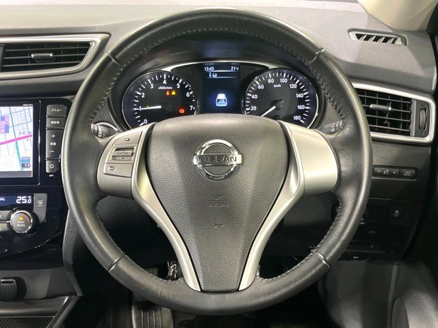 X-TRAIL 4WD