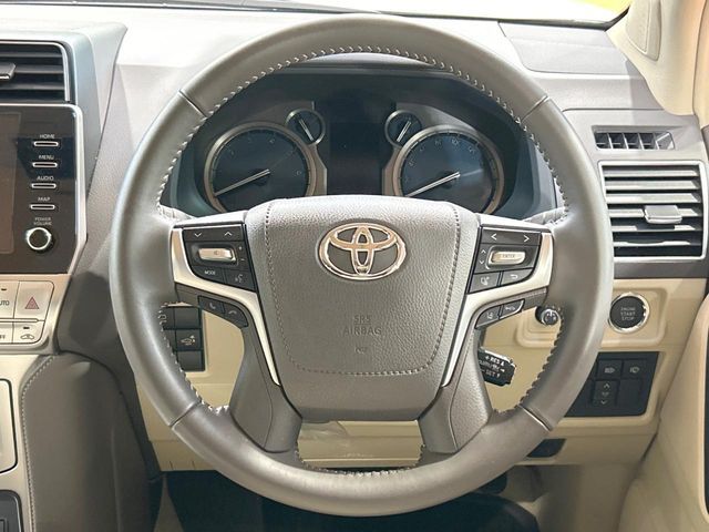 LANDCRUISER PRADO