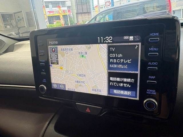 YARIS CROSS