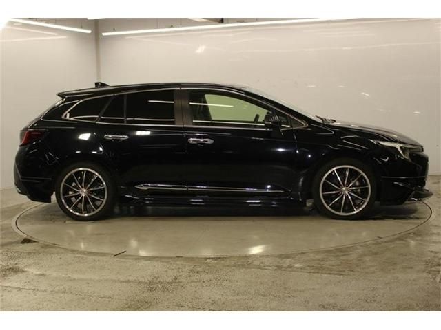 COROLLA TOURING HYBRID