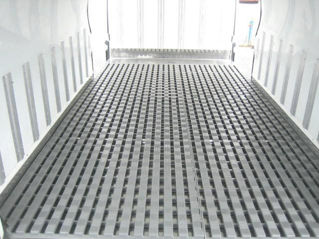 CARAVAN van 2WD