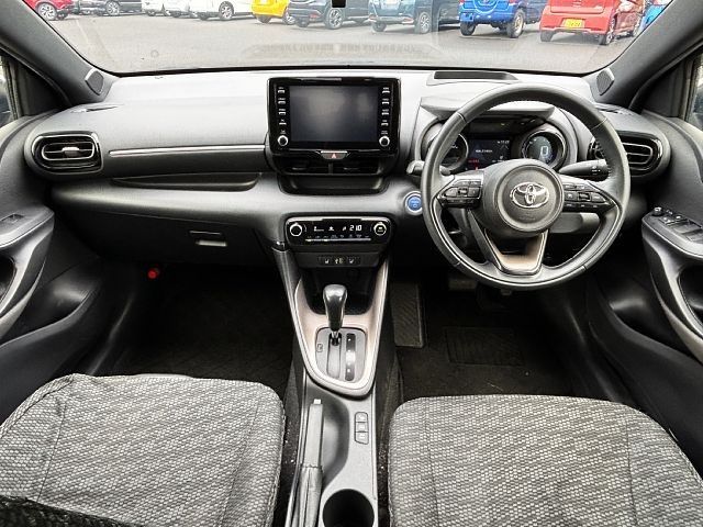YARIS HYBRID