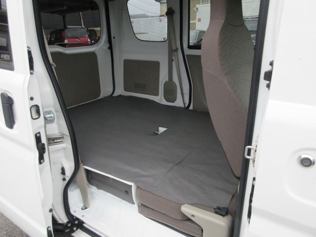 EVERY van 4WD