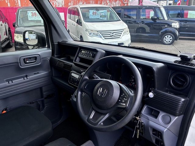 N-VAN