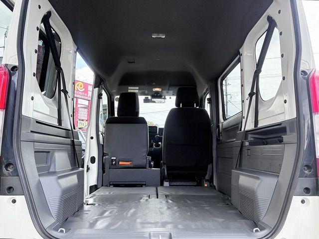 N-VAN