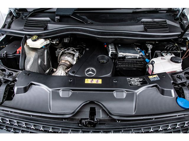 MERCEDES BENZ V class