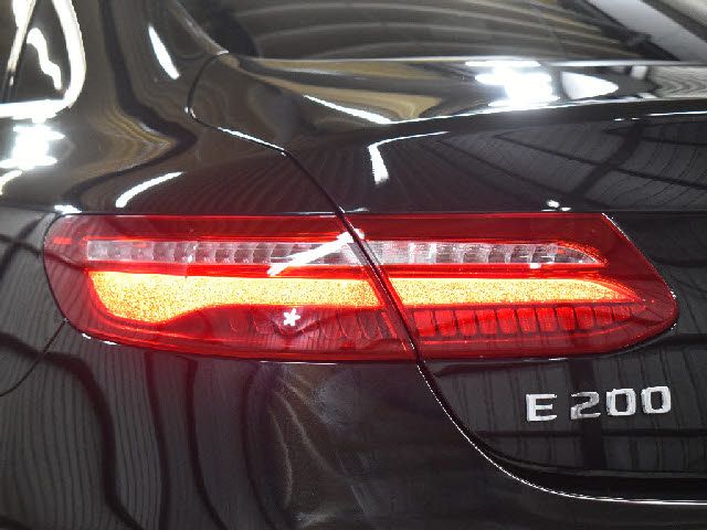MERCEDES BENZ E class coupe