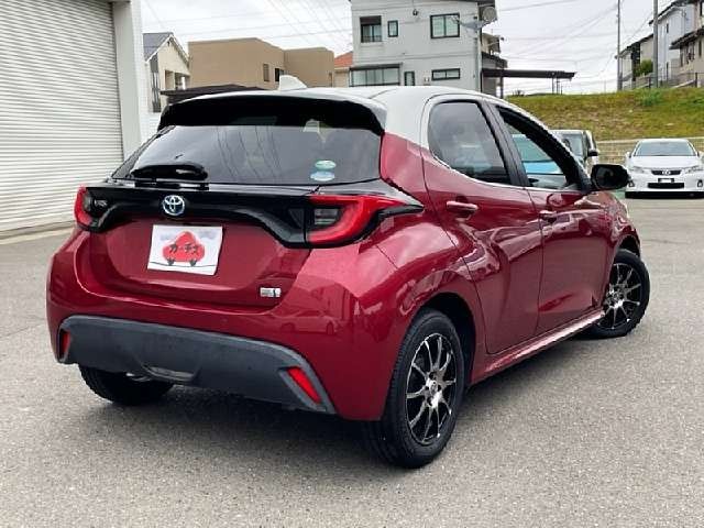 YARIS HYBRID