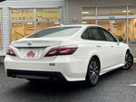 CROWN sedan