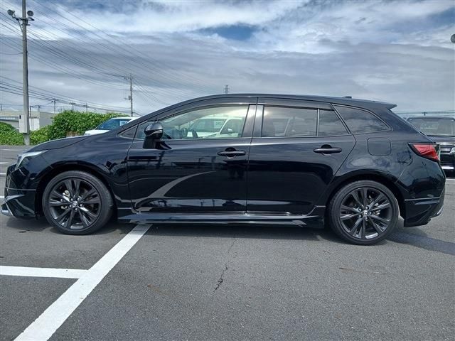 COROLLA TOURING HYBRID