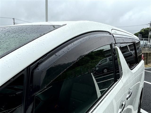 ALPHARD hybrid 4WD