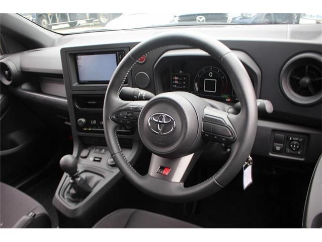 GR YARIS