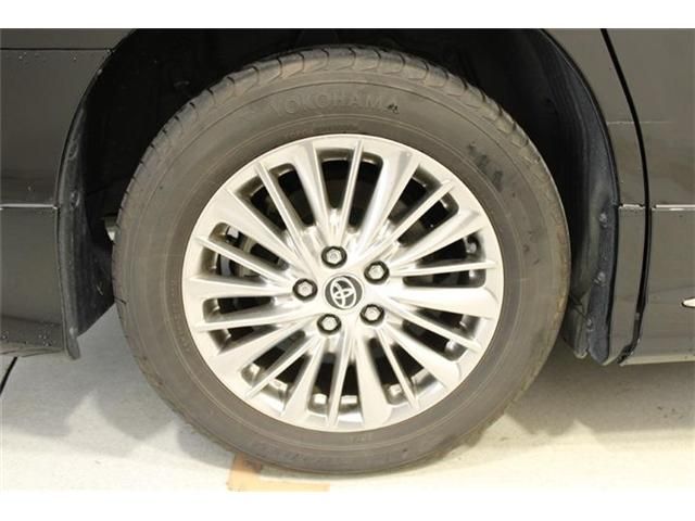 ALPHARD hybrid 4WD