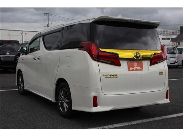 ALPHARD hybrid 4WD