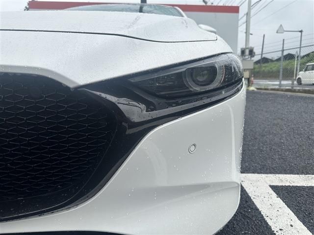MAZDA3 FASTBACK