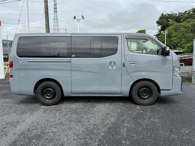 CARAVAN van 2WD
