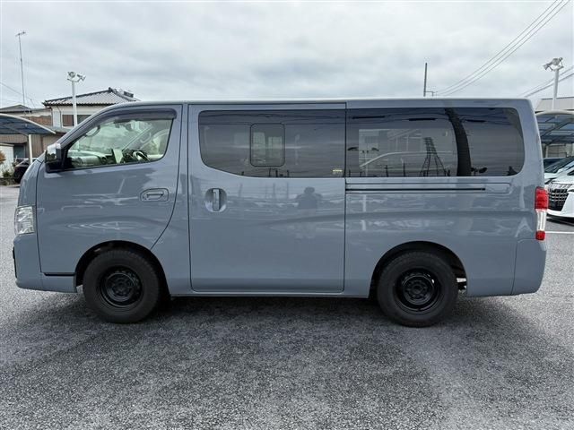 CARAVAN van 2WD