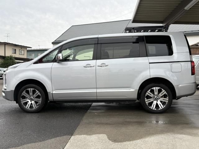 DELICA D:5 4WD