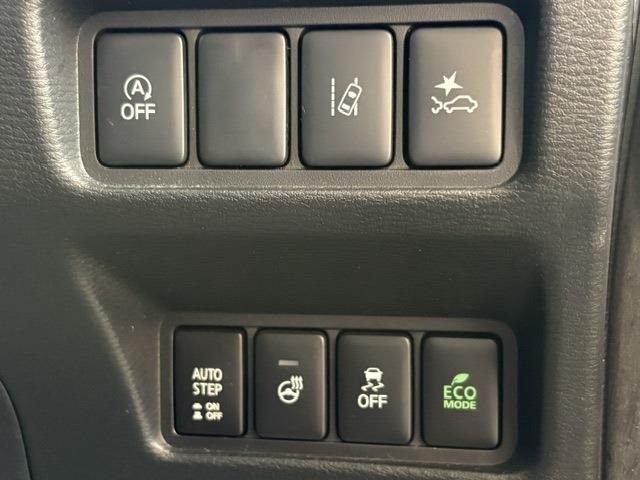 DELICA D:5 4WD