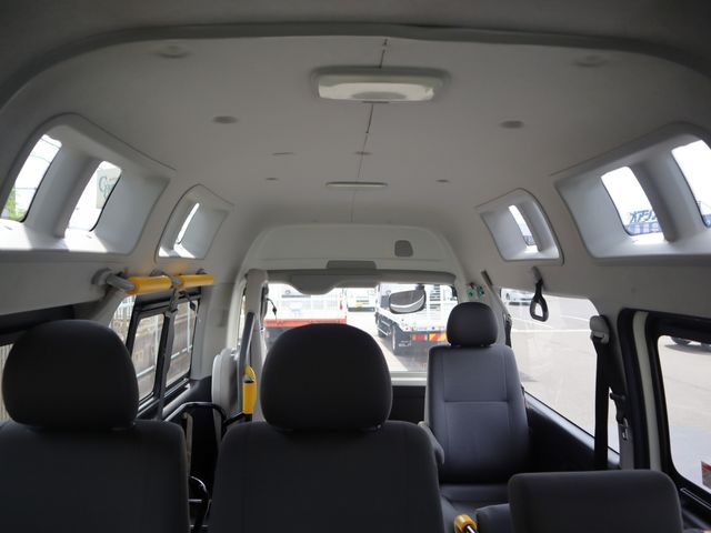 HIACE van 2WD