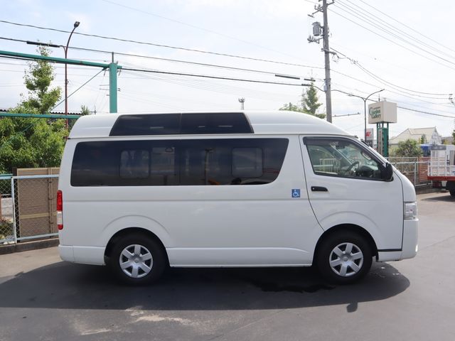 HIACE van 2WD