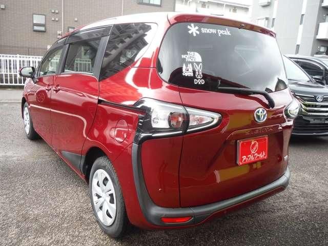 SIENTA HYBRID