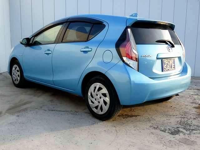 AQUA