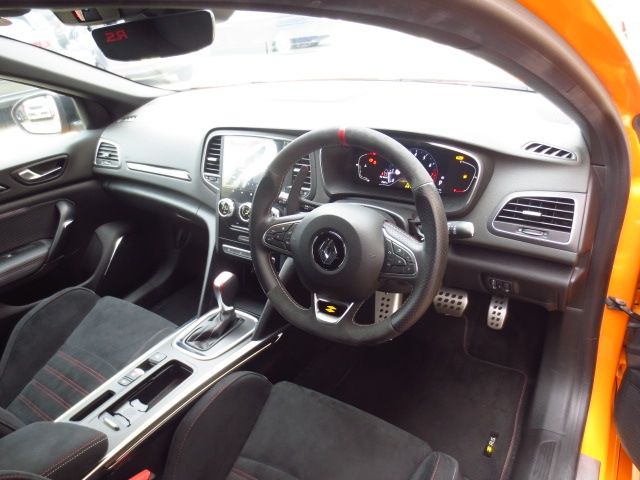 RENAULT MEGANE hatchback