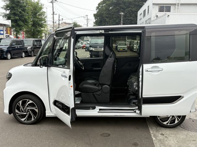 TANTO CUSTOM 4WD