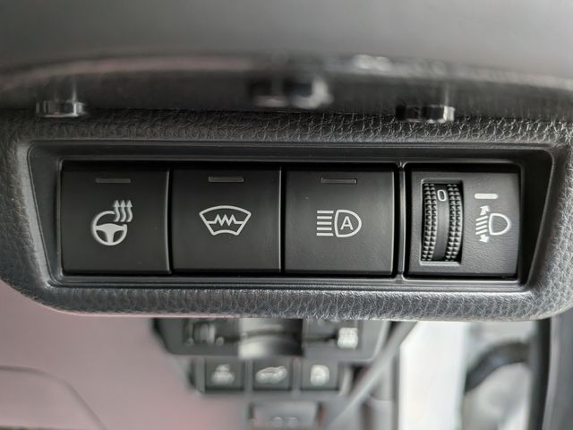 PRIUS 4WD