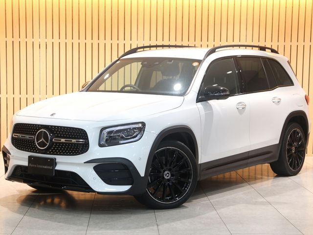 MERCEDES BENZ GLB