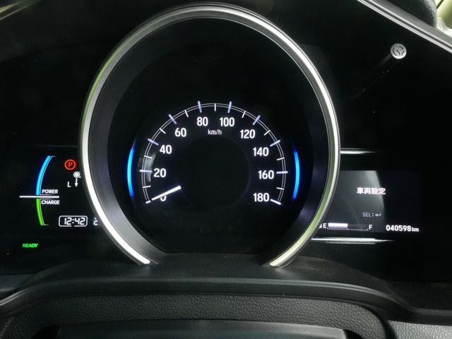 FIT HYBRID