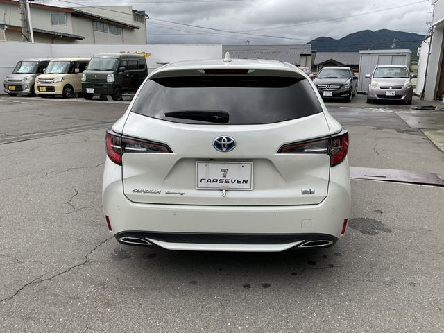 COROLLA TOURING HYBRID 4WD