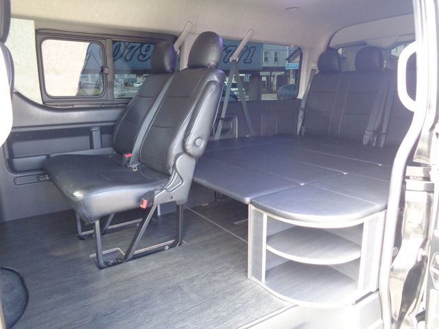 HIACE wagon