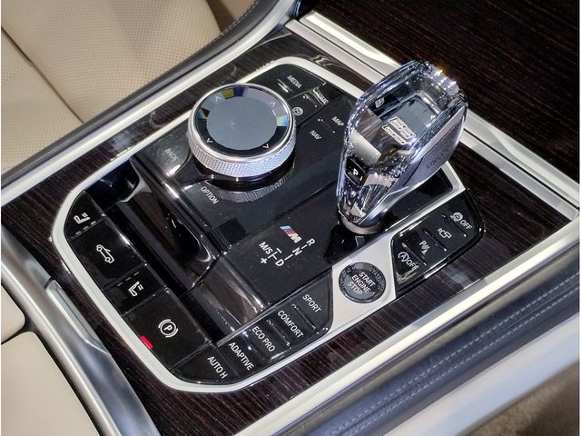 BMW 8series open