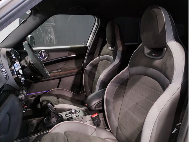 MINI CROSSOVER