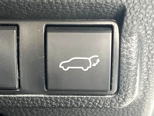 COROLLA CROSS HYBRID