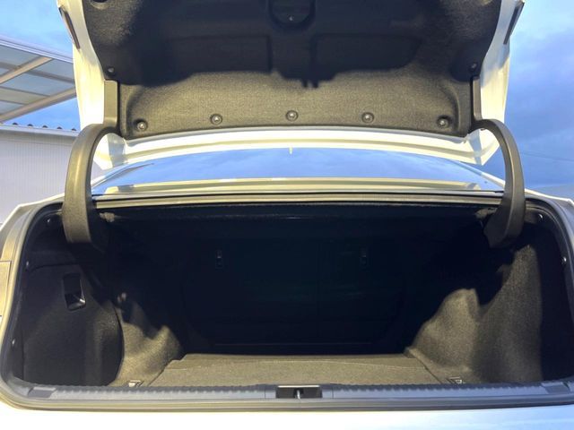 LEXUS IS300h