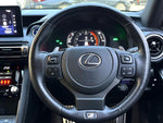 LEXUS IS300h