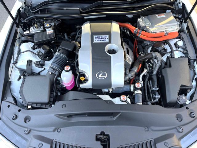 LEXUS IS300h