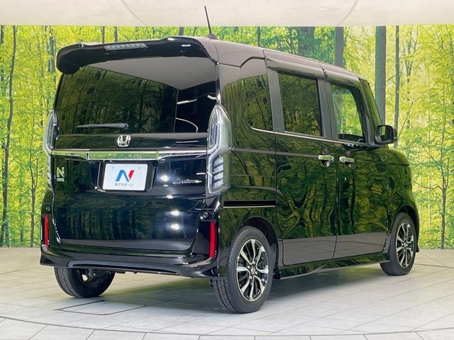 N BOX CUSTOM