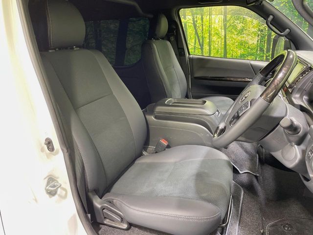 HIACE van 2WD