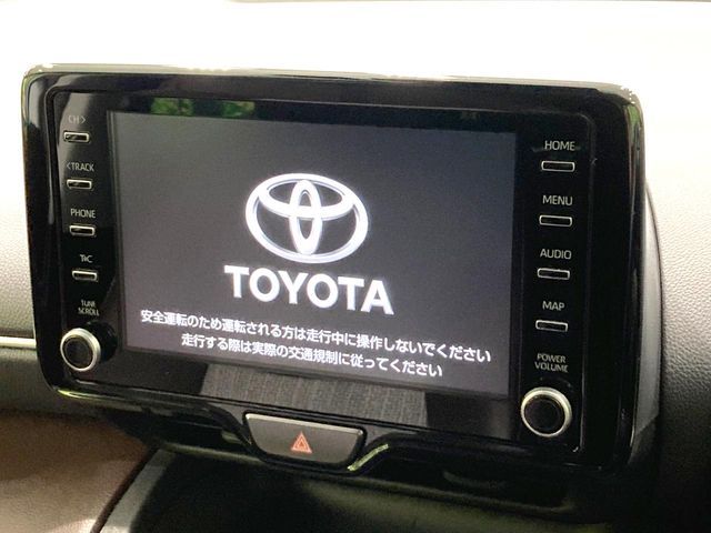YARIS CROSS HYBRID