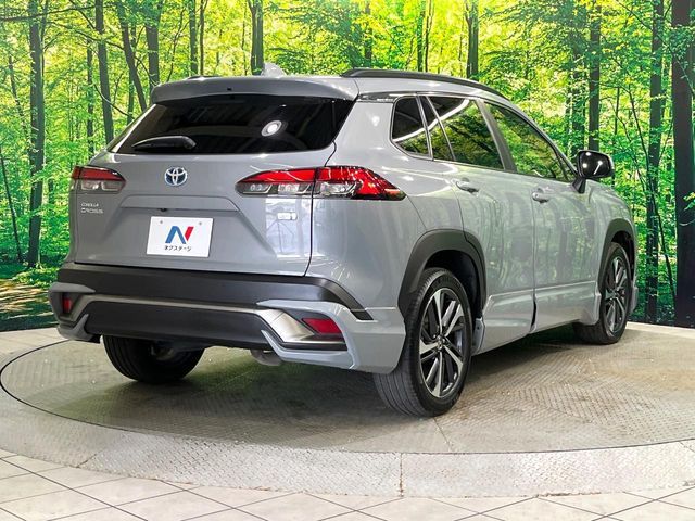 COROLLA CROSS HYBRID