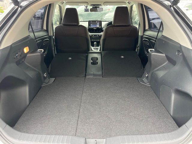 YARIS CROSS HYBRID