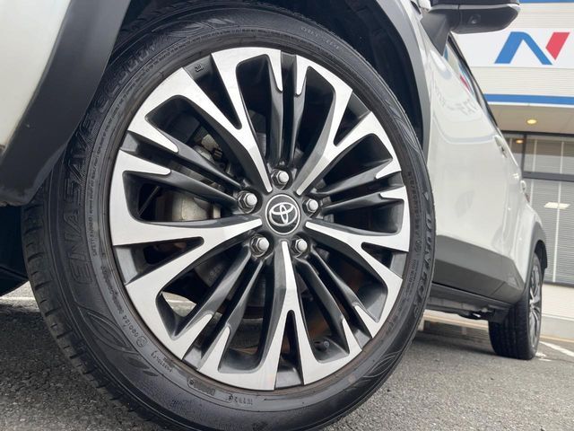 YARIS CROSS HYBRID