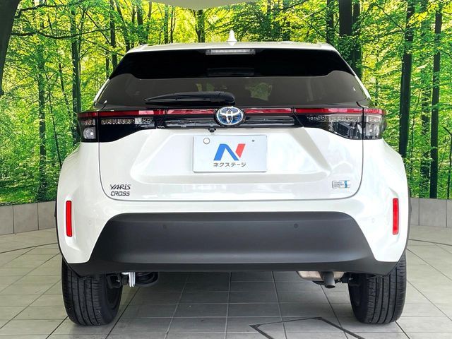 YARIS CROSS HYBRID