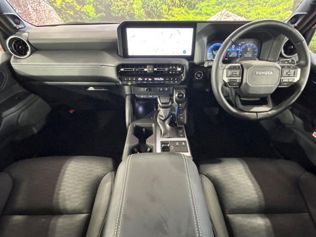 LANDCRUISER 250