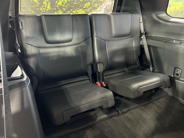 LANDCRUISER 250