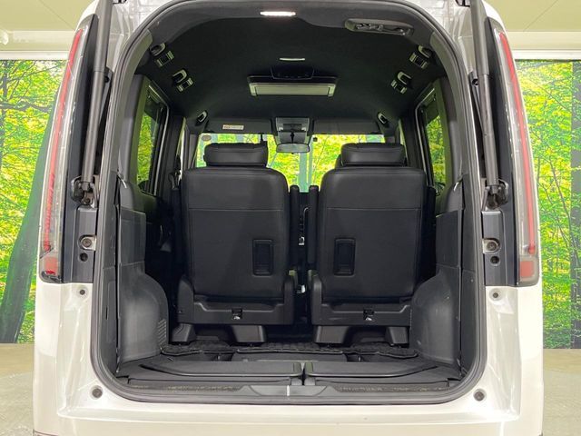 STEPWAGON e:HEV SPADA